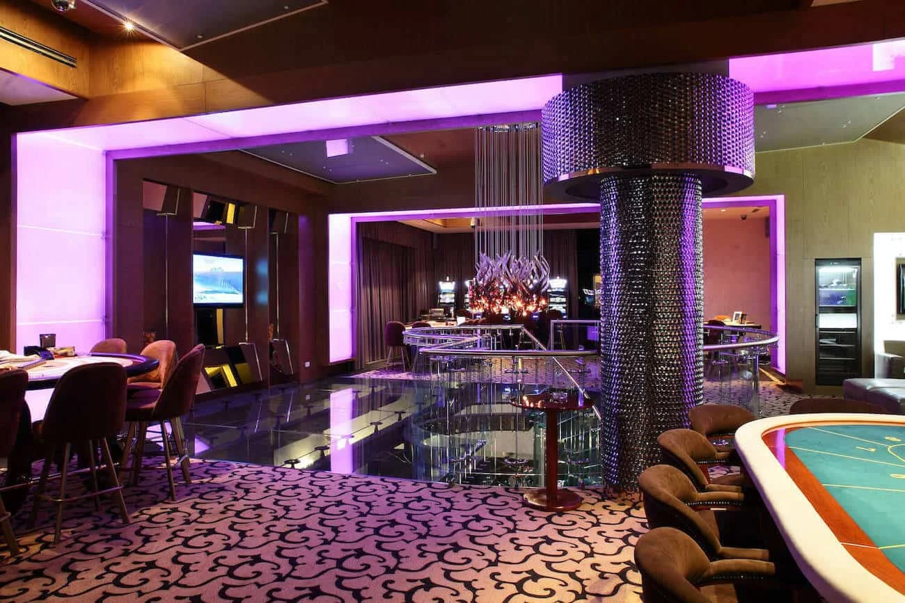 casino caliente hotel pueblo amigo